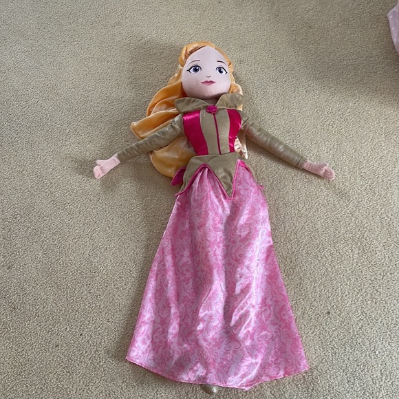 Disney Store 21" Aurora Sleeping Beauty Doll